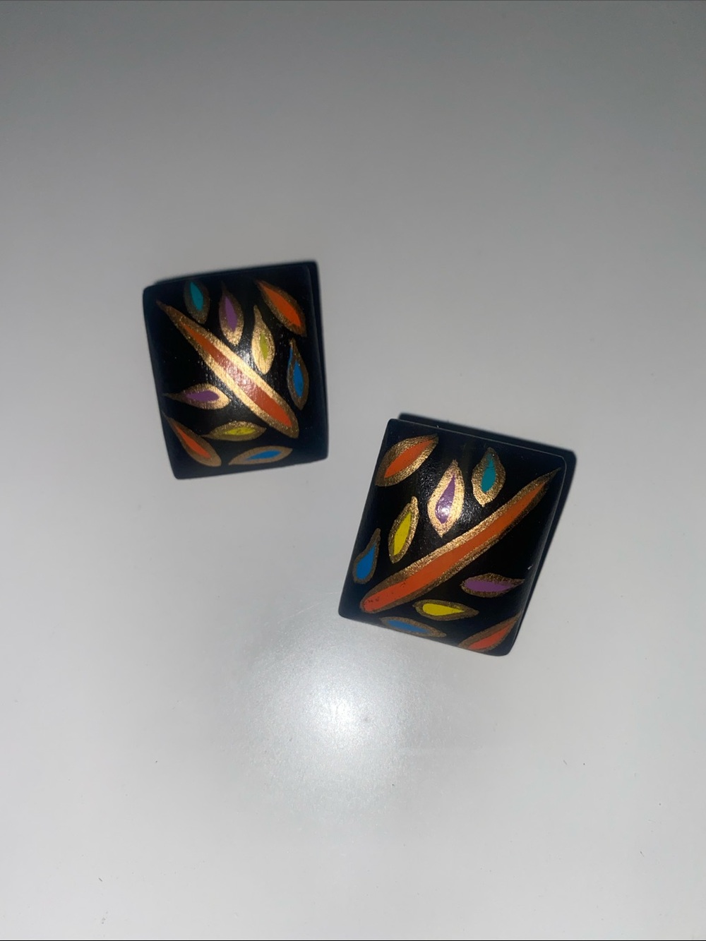 Colorful Leaf Motif Black Wood Stud Earrings